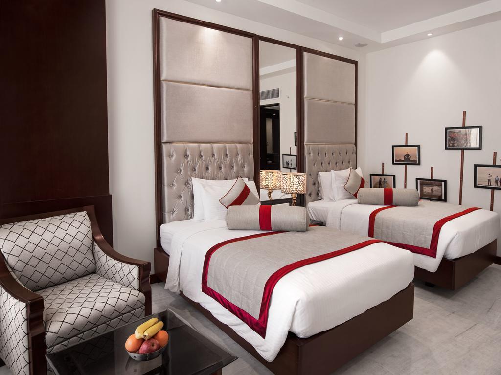 Hotel The Sunway Manor Pondicherry Exterior foto